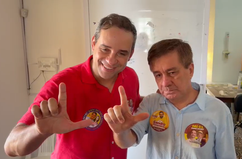 Cadu e robério.png